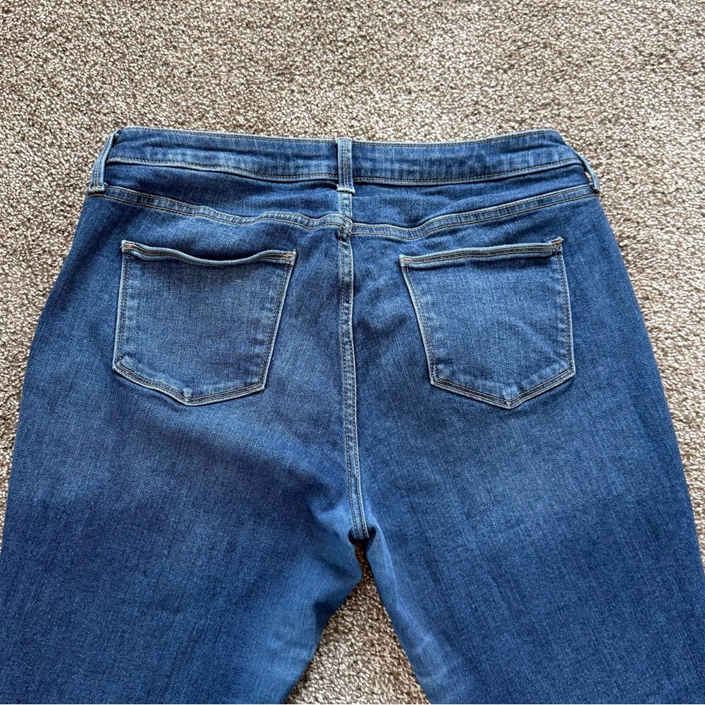 Universal Thread Jeans - Picture 6 of 9